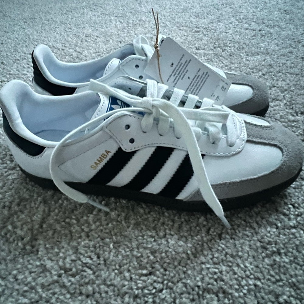 Adidas Sambas brand new M5 W6